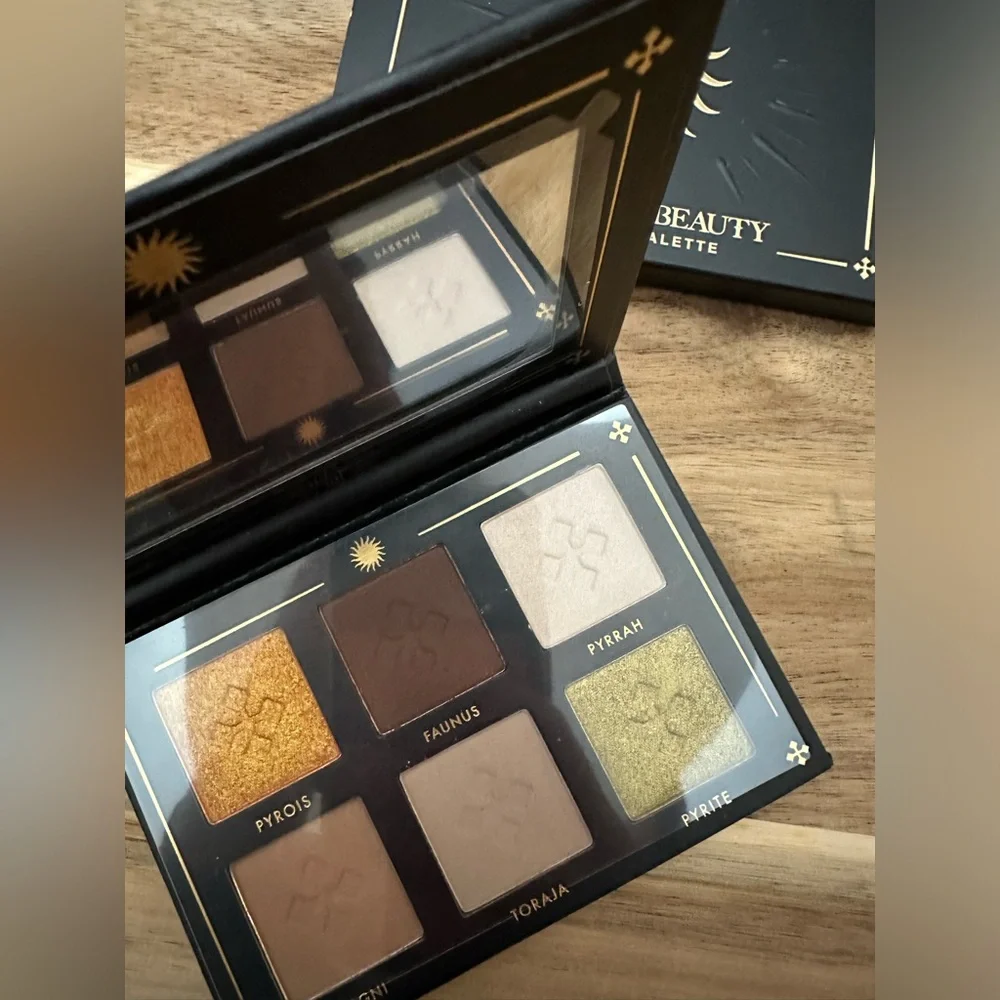 Lovecraft Beauty Eyeshadow Palette in Warm Rituals